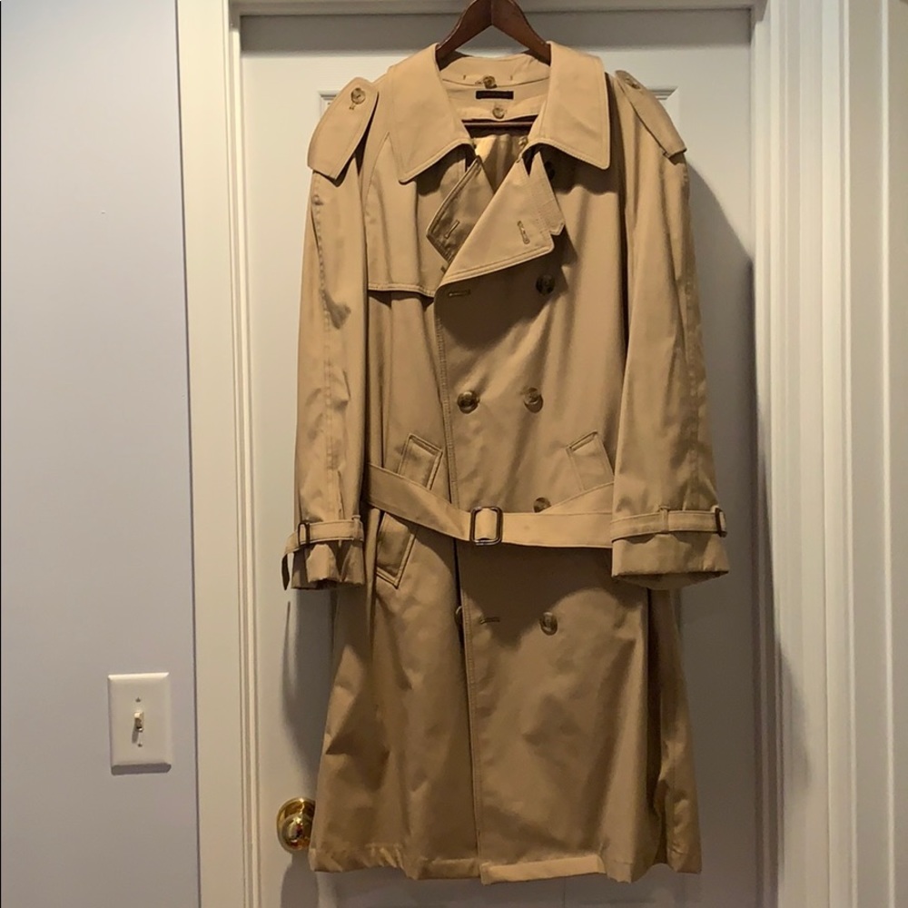 Men’s double breasted trench coat